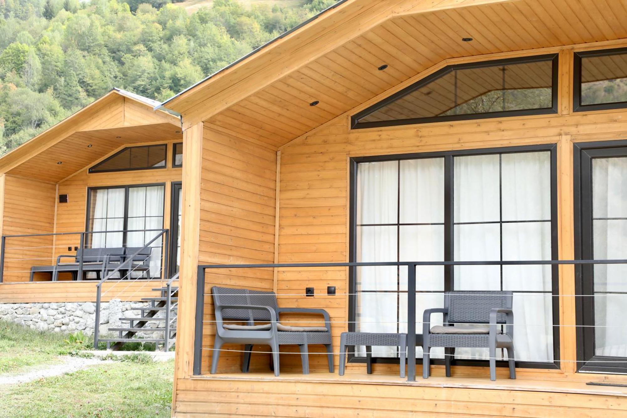Mestia Villas Zewnętrze zdjęcie