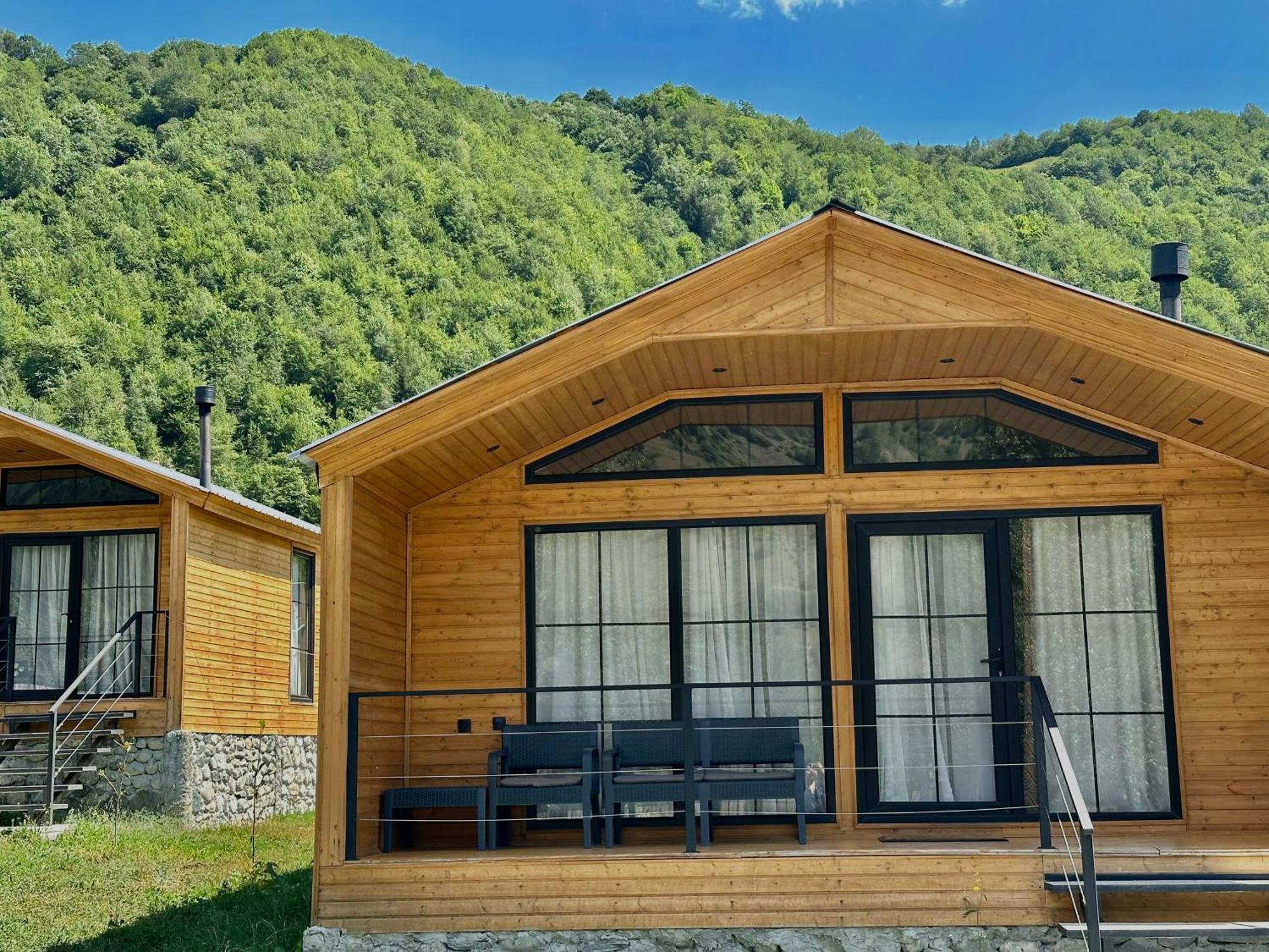 Mestia Villas Zewnętrze zdjęcie
