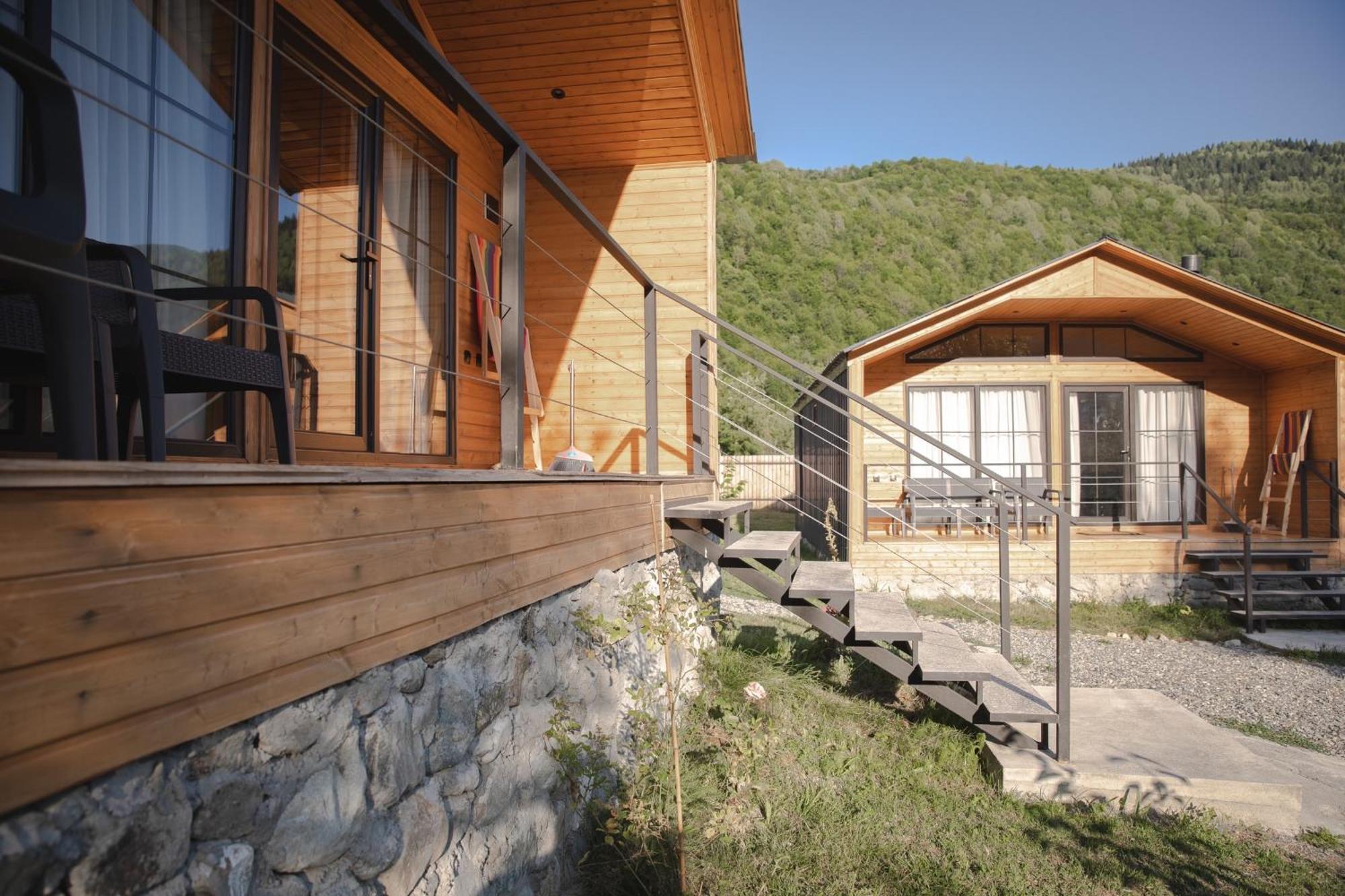 Mestia Villas Zewnętrze zdjęcie