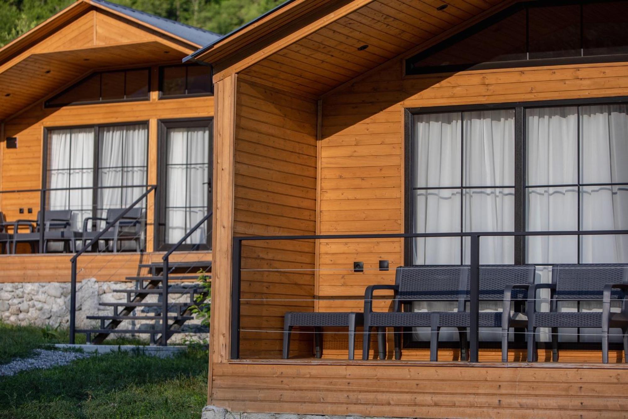 Mestia Villas Zewnętrze zdjęcie