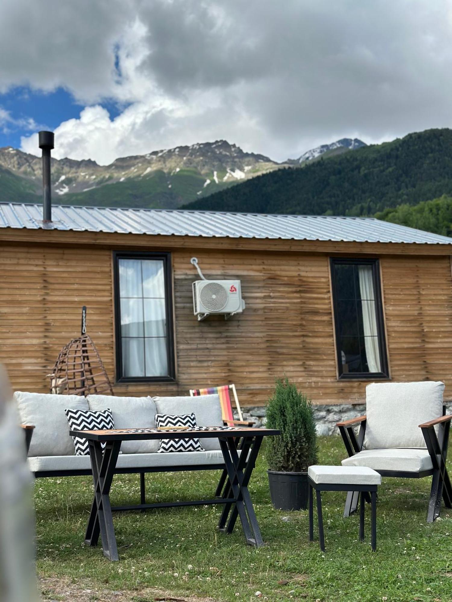 Mestia Villas Zewnętrze zdjęcie