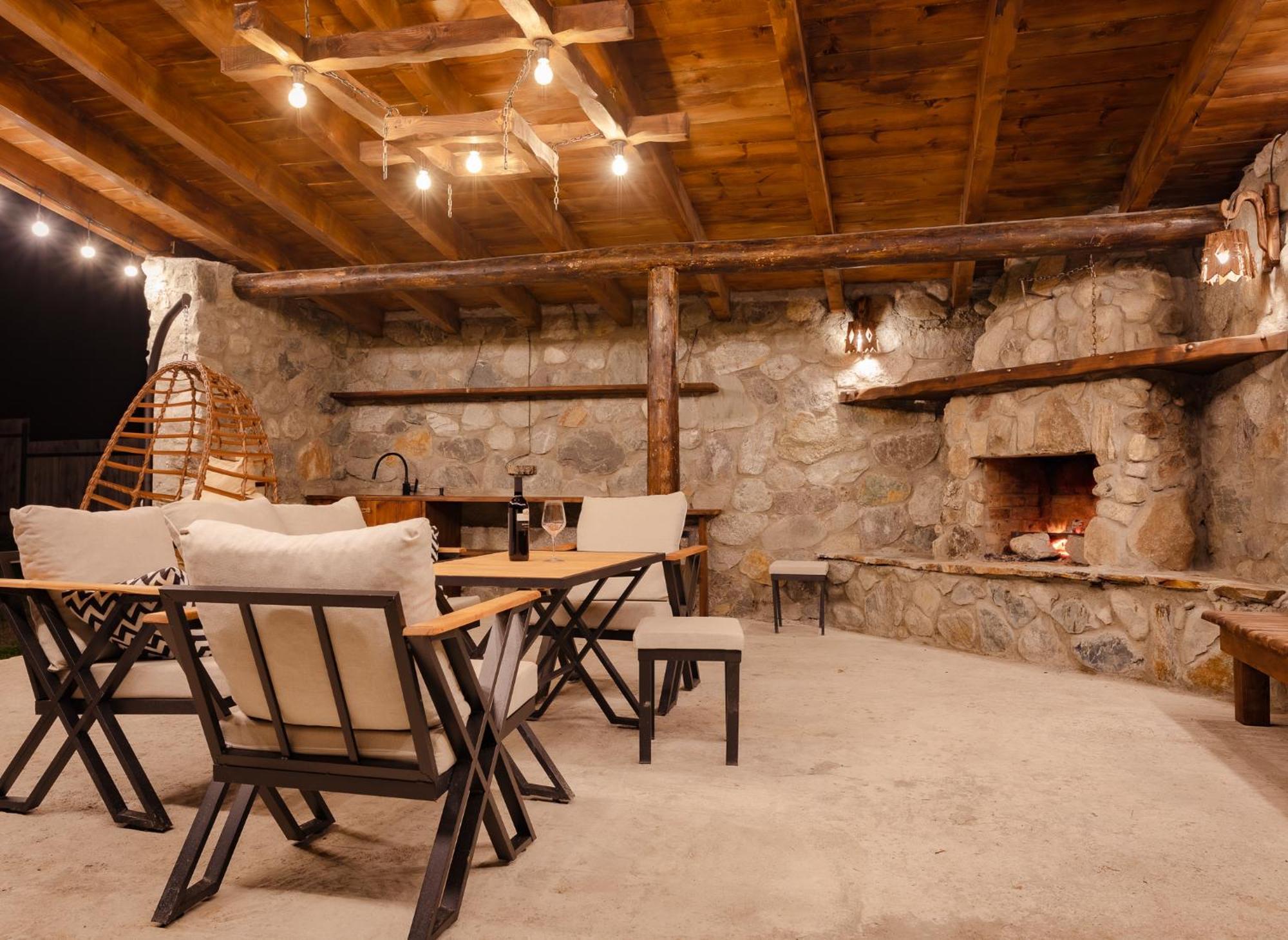 Mestia Villas Zewnętrze zdjęcie
